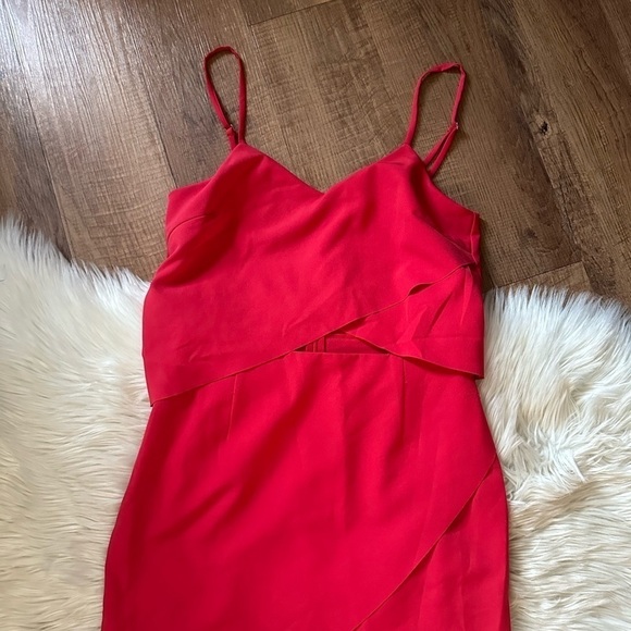 ELLIATT x REVOLVE The Shot Tulip Dress In Red - Picture 5 of 6
